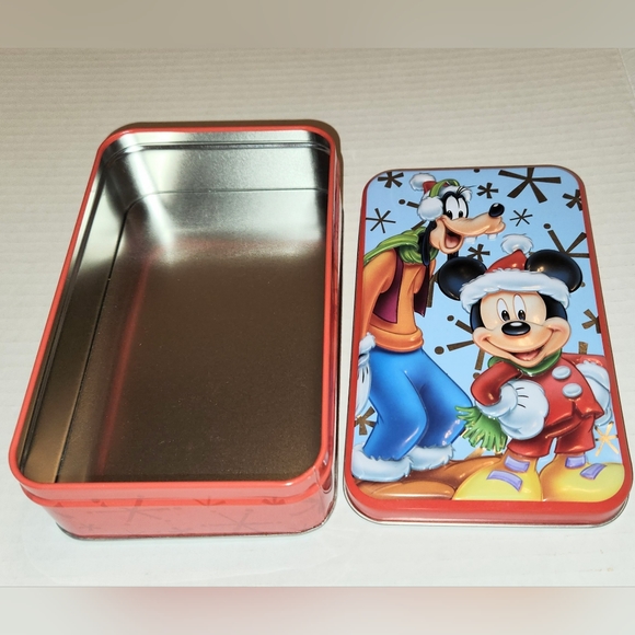 VTG Disney Tin Box Mickey Mouse & Goofy in Relief Winter Holiday Christmas Theme - Picture 2 of 4